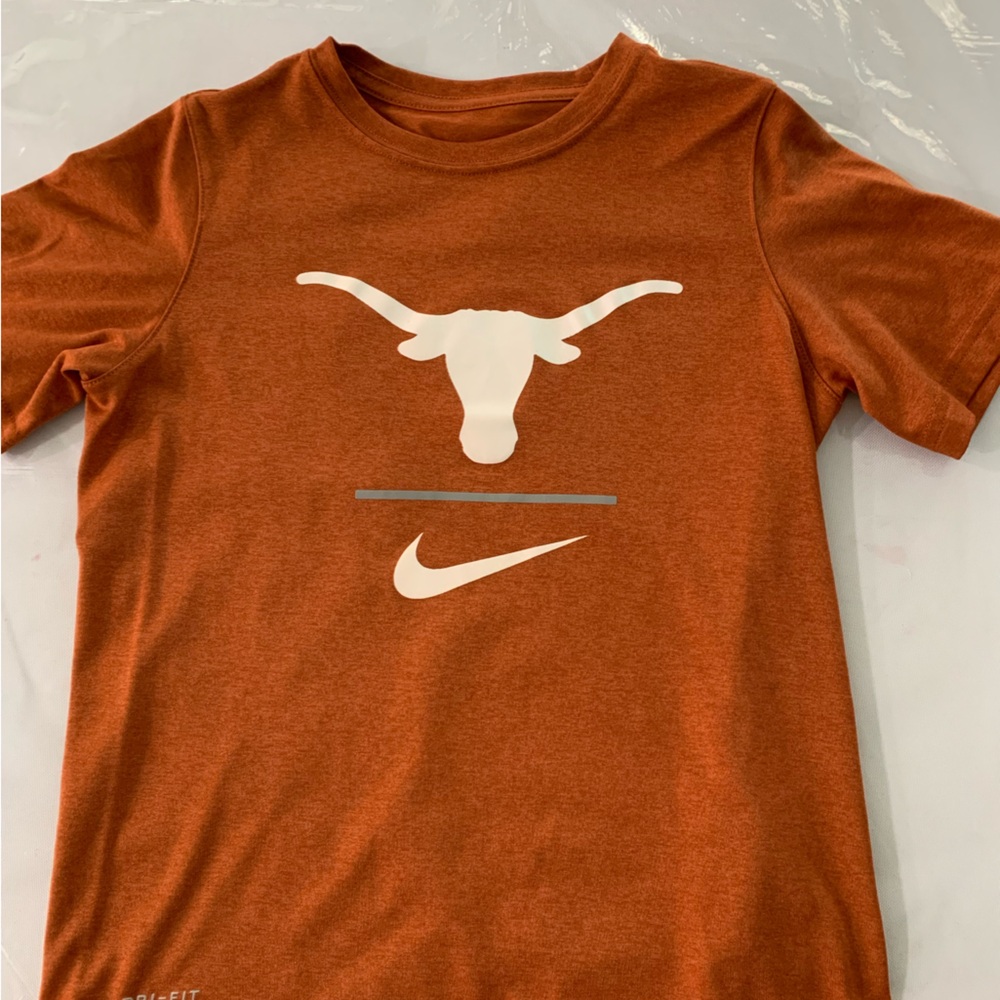 University of Texas Longhorn Dri-Fit Tshirt.